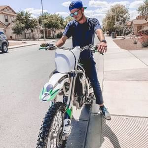 Meet your Posher, Noah